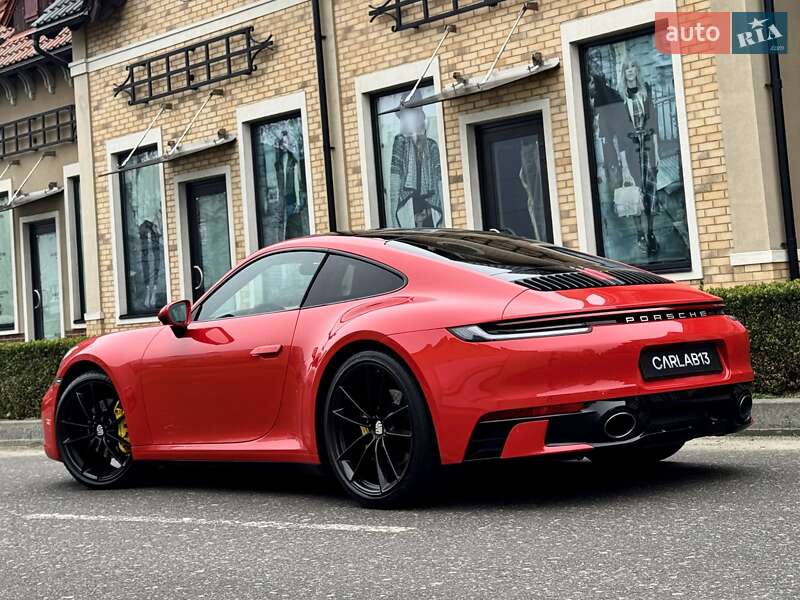 Купе Porsche 911 2022 в Киеве фото 15 Купе Porsche 911 2022 в Киеве