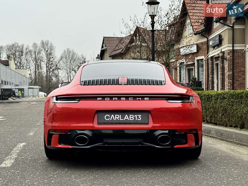 Купе Porsche 911 2022 в Киеве фото 12 Купе Porsche 911 2022 в Киеве