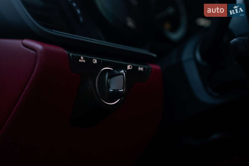 Купе Porsche 911 2022 в Киеве фото 37 Купе Porsche 911 2022 в Киеве