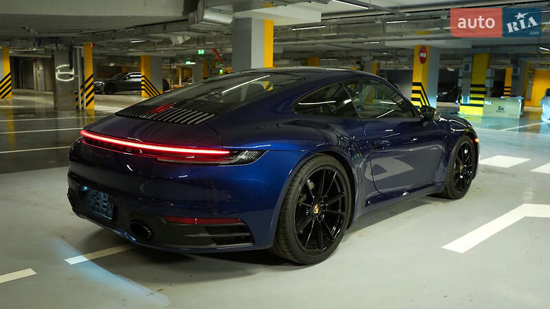 Купе Porsche 911 2024 в Києві