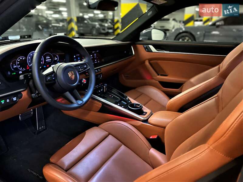 Купе Porsche 911 2025 в Киеве