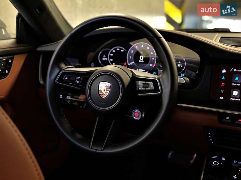Купе Porsche 911 2025 в Киеве