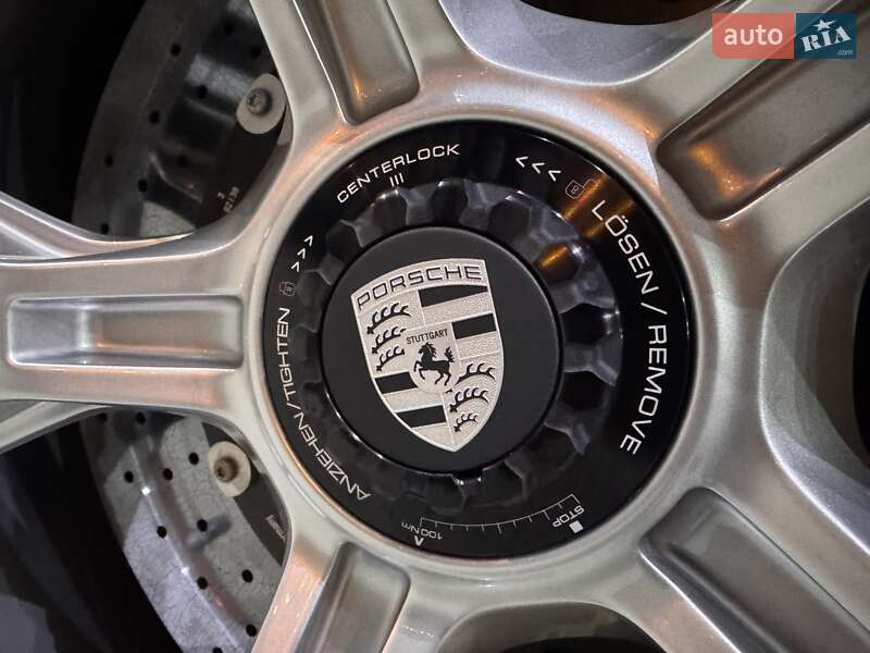 Купе Porsche 911 2023 в Одессе