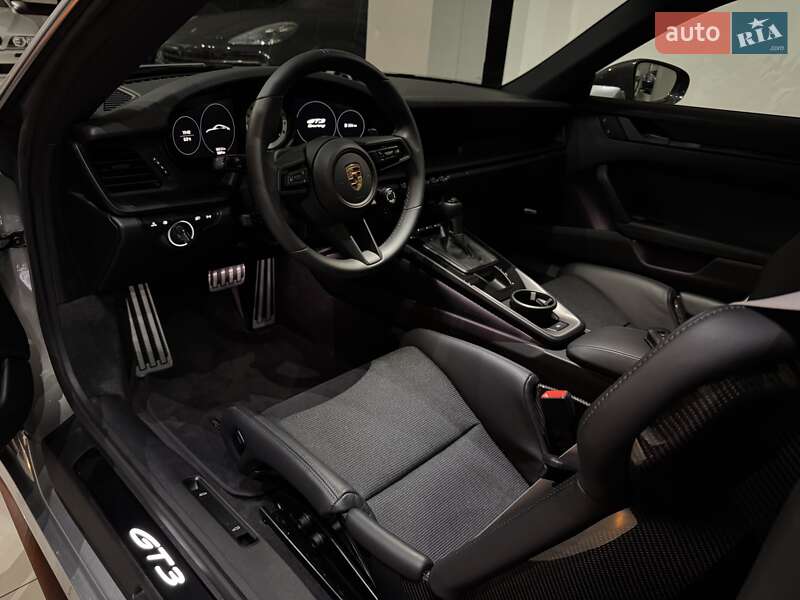 Купе Porsche 911 2023 в Одессе