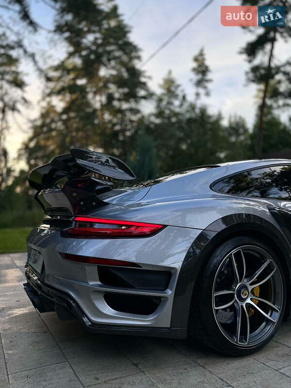 Купе Porsche 911 2016 в Киеве