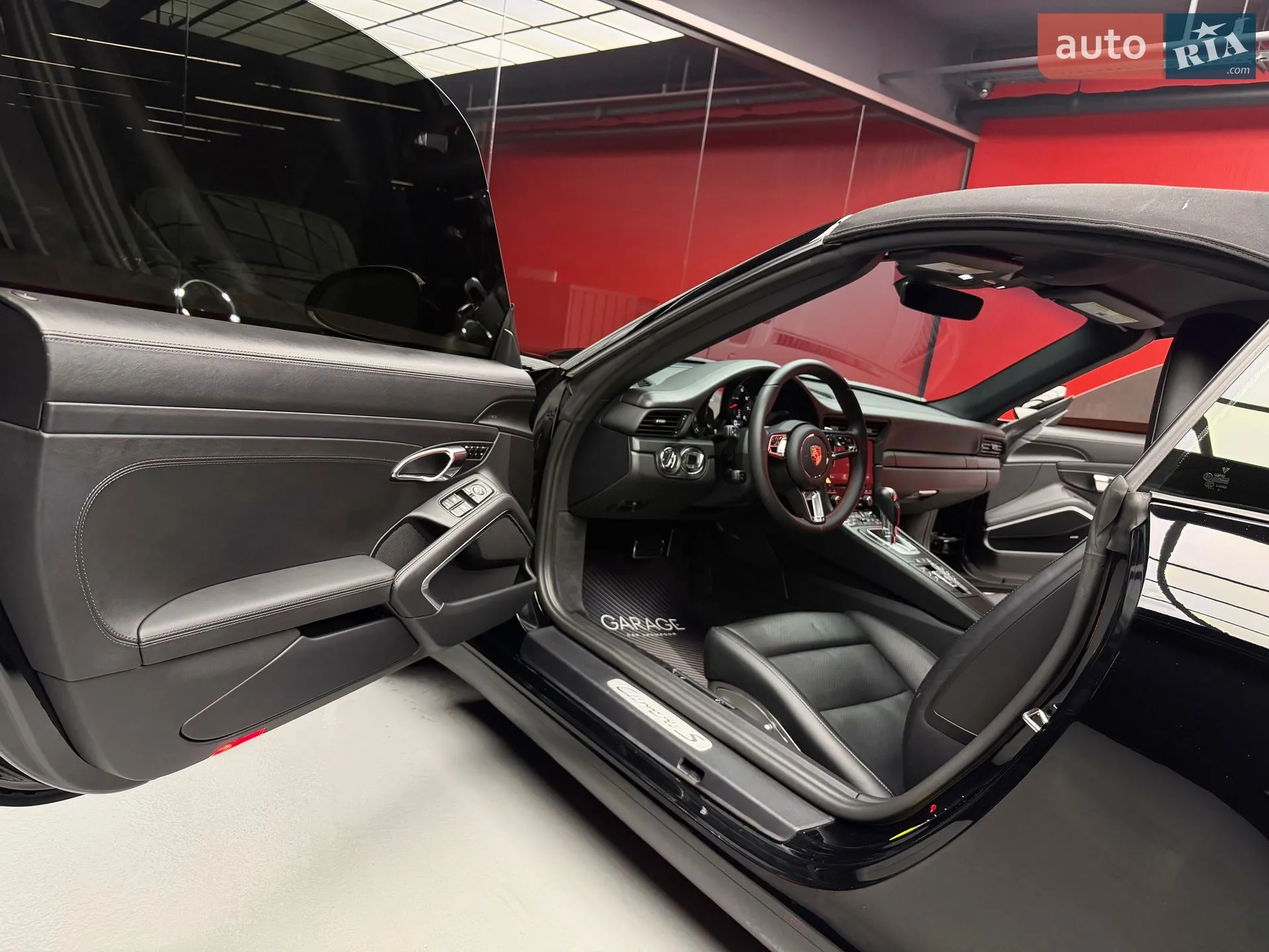 2018 Porsche 911 - мініатюра 29