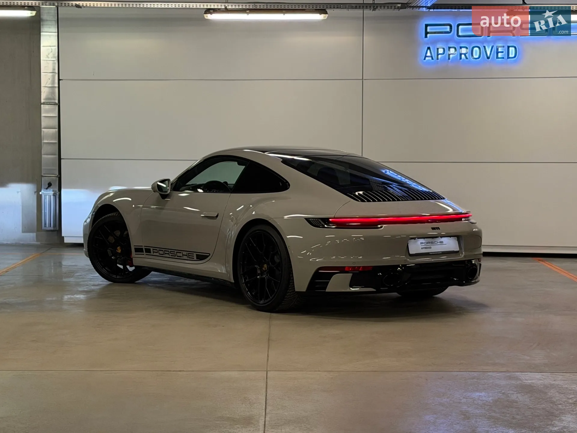 2024 Porsche 911 - мініатюра 8