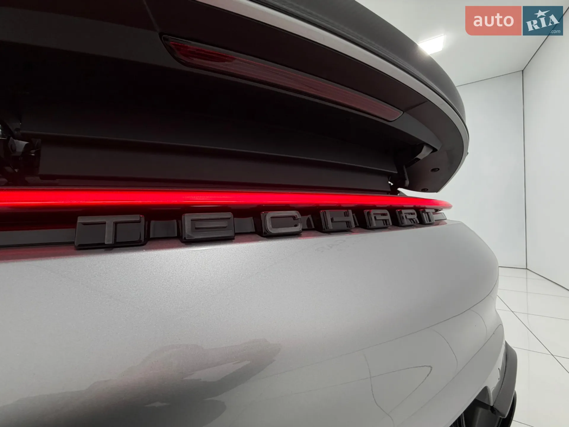 2020 Porsche 911 - мініатюра 5