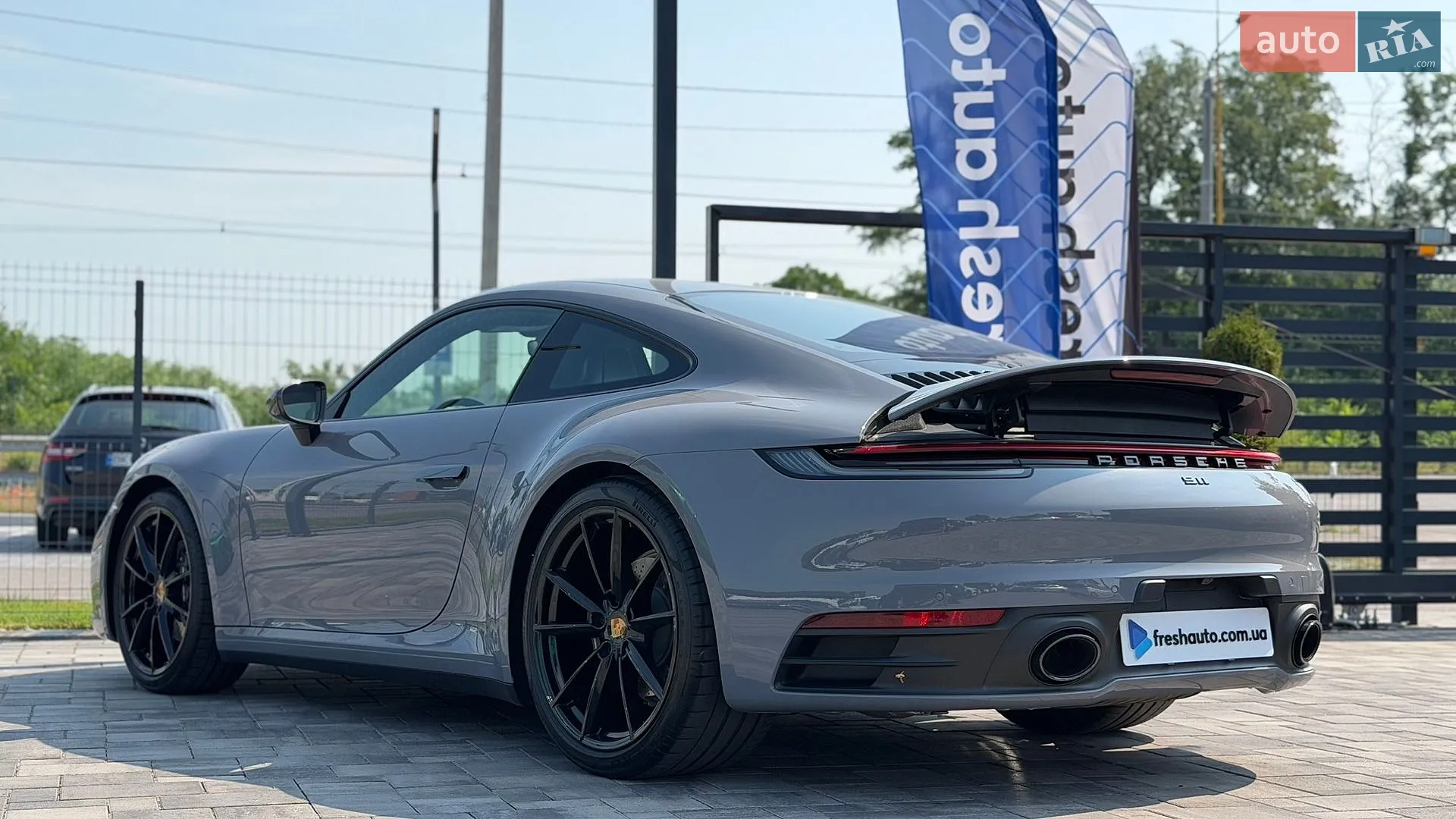 2024 Porsche 911 - мініатюра 4
