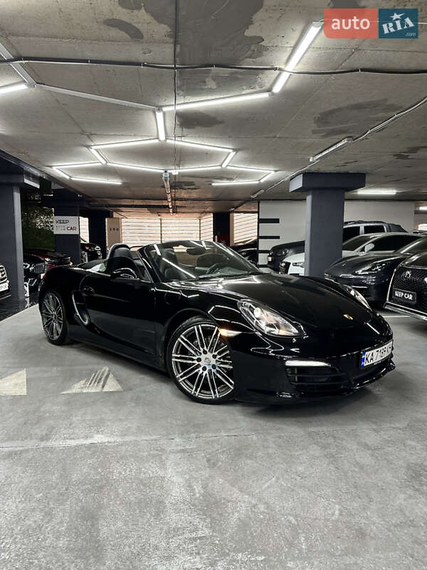 Родстер Porsche Boxster 2015 в 