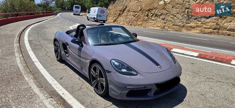 Родстер Porsche Boxster 2018 в Києві