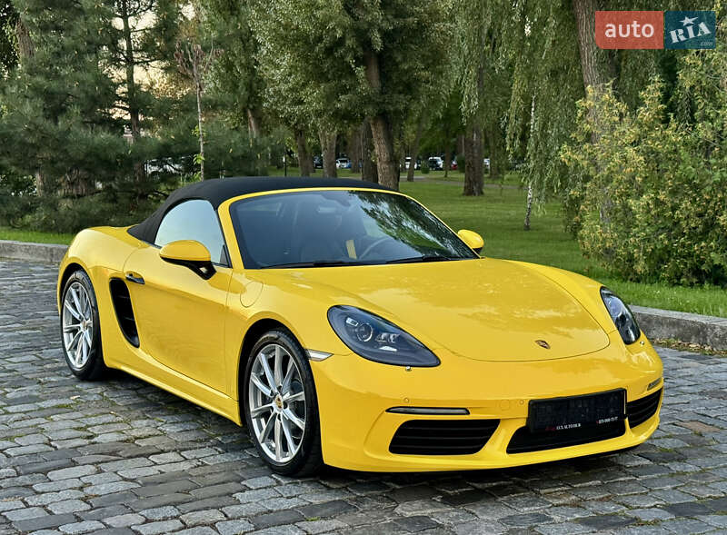 Родстер Porsche Boxster 2020 в Киеве