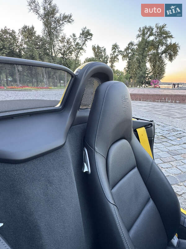 Родстер Porsche Boxster 2020 в Киеве