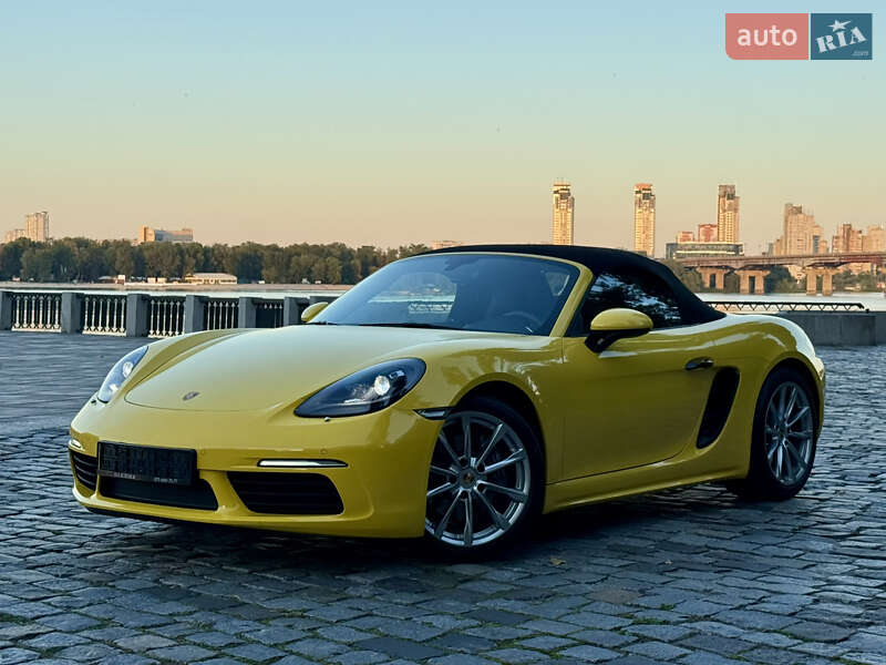 Родстер Porsche Boxster 2020 в Киеве