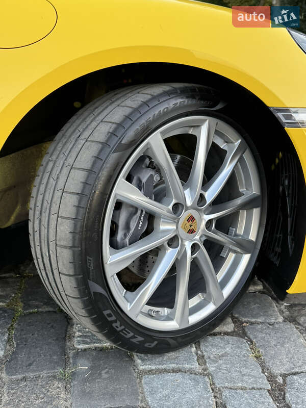 Родстер Porsche Boxster 2020 в Киеве