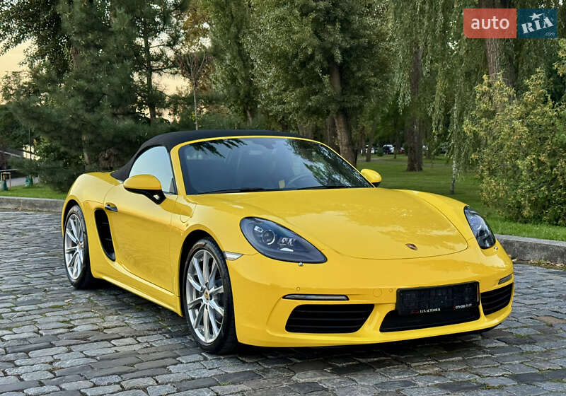 Родстер Porsche Boxster 2020 в Киеве