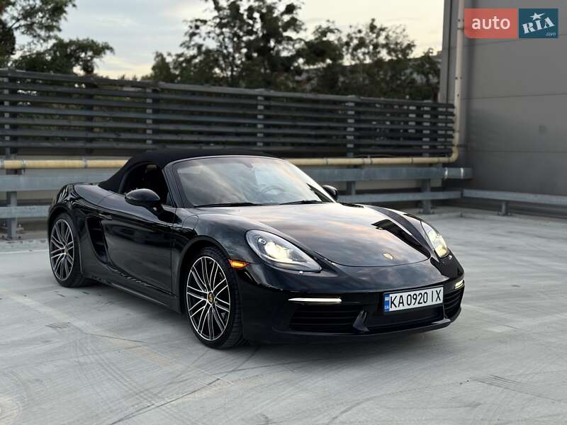 Родстер Porsche Boxster 2020 в Киеве