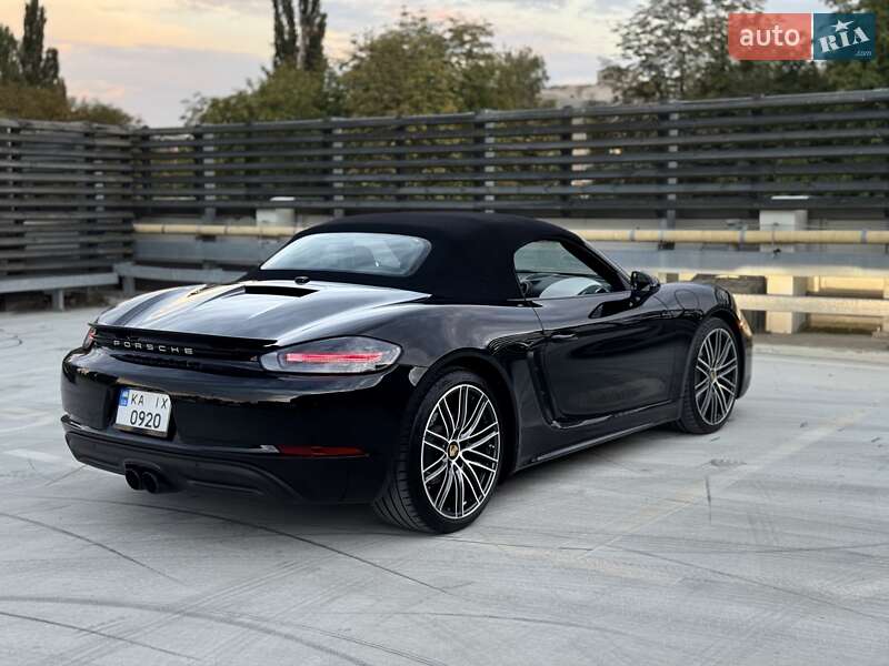 Родстер Porsche Boxster 2020 в Киеве
