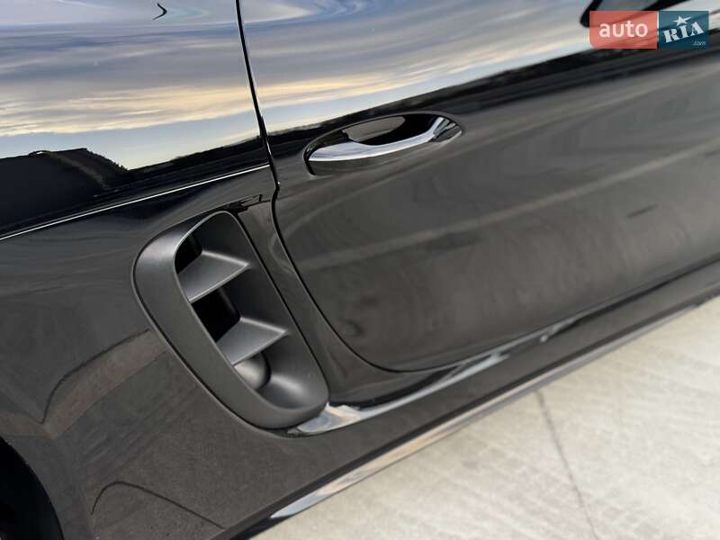 Родстер Porsche Boxster 2020 в Киеве