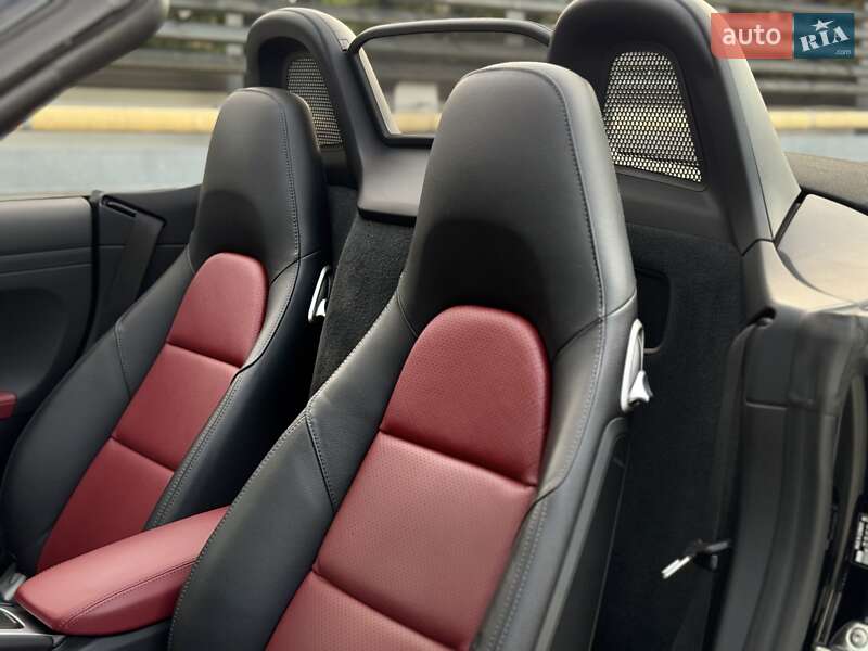 Родстер Porsche Boxster 2020 в Киеве
