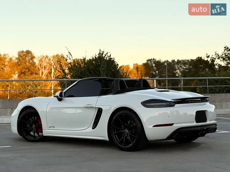 Родстер Porsche Boxster 2018 в Киеве фото 35 Родстер Porsche Boxster 2018 в Киеве