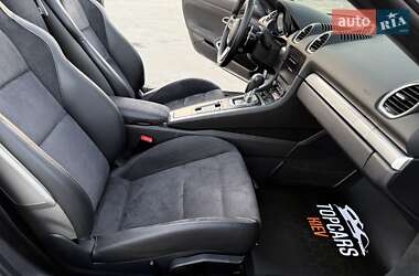 Родстер Porsche Boxster 2018 в 