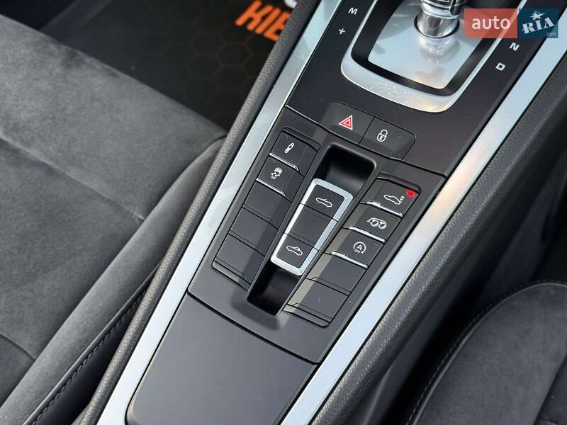 Родстер Porsche Boxster 2018 в Киеве фото 59 Родстер Porsche Boxster 2018 в Киеве