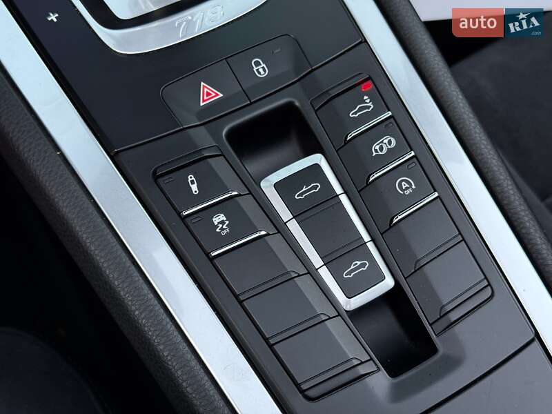 Родстер Porsche Boxster 2018 в Киеве фото 66 Родстер Porsche Boxster 2018 в Киеве