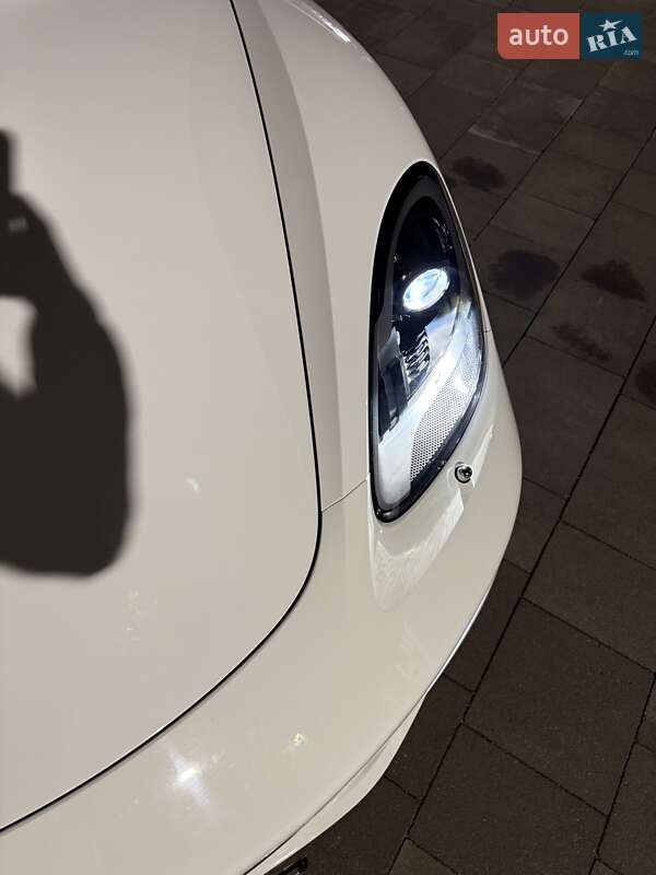 Родстер Porsche Boxster 2016 в Киеве