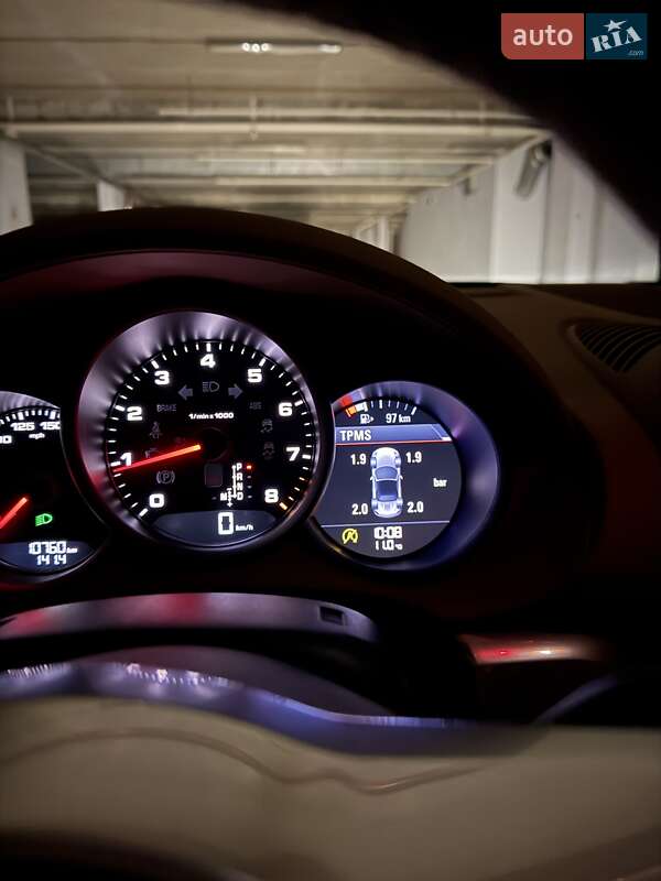 Родстер Porsche Boxster 2016 в Киеве