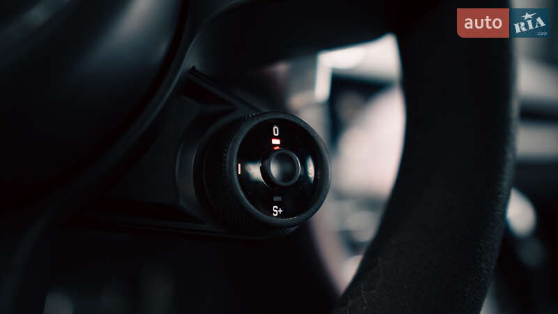 Родстер Porsche Boxster 2019 в Киеве