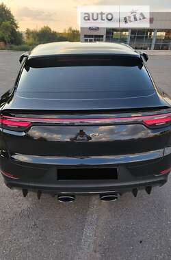 Внедорожник / Кроссовер Porsche Cayenne Coupe 2022 в 