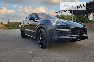 Внедорожник / Кроссовер Porsche Cayenne Coupe 2022 в 
