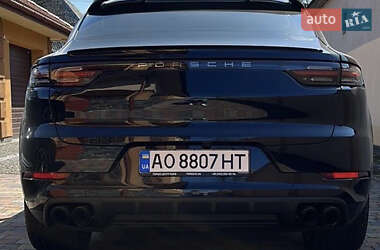 Внедорожник / Кроссовер Porsche Cayenne Coupe 2021 в 