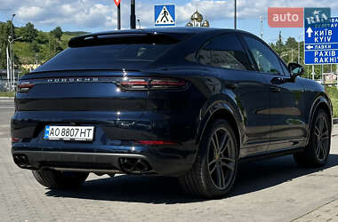 Внедорожник / Кроссовер Porsche Cayenne Coupe 2021 в 