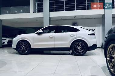 Внедорожник / Кроссовер Porsche Cayenne Coupe 2023 в Одессе