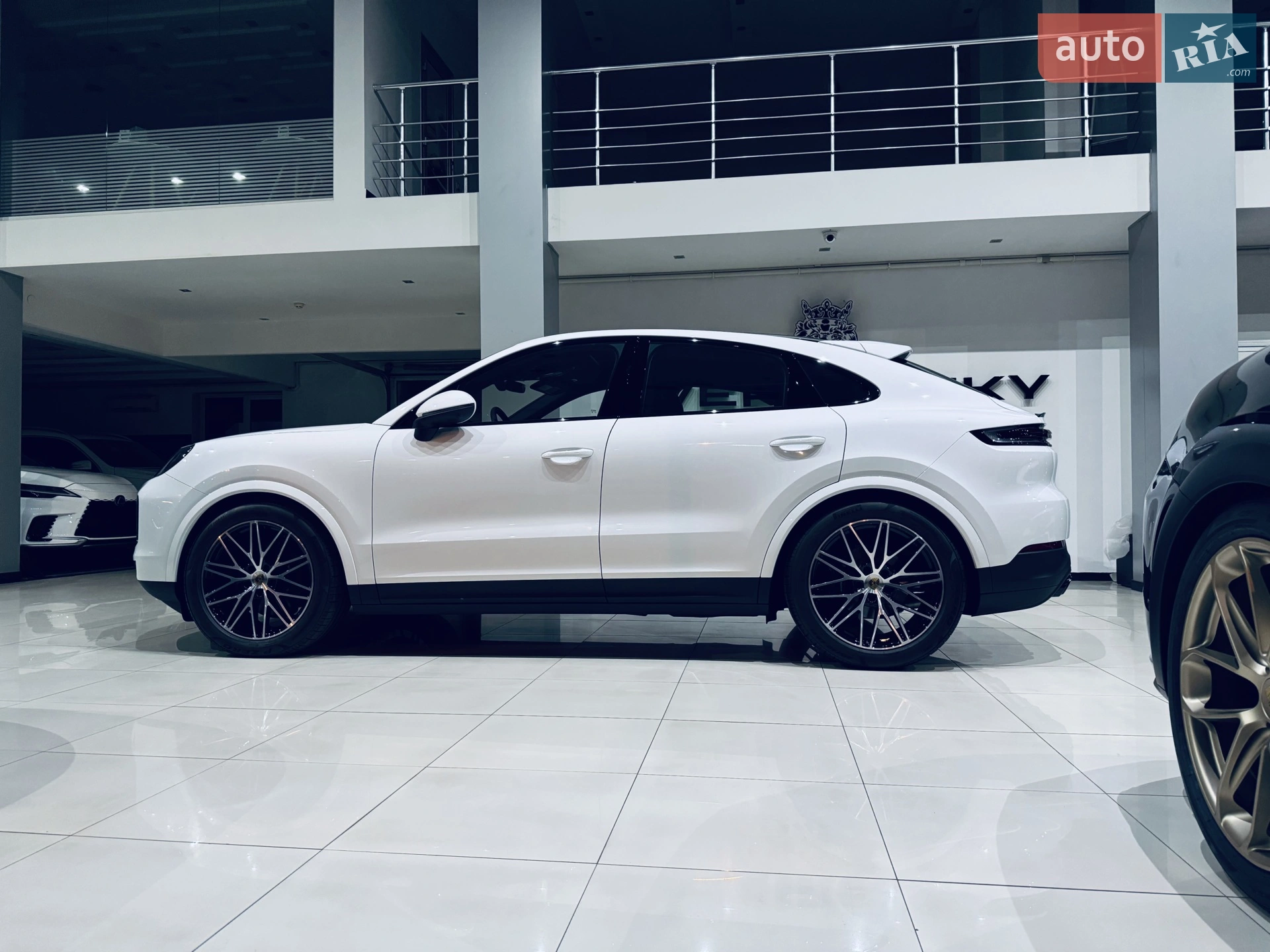2023 Porsche Cayenne Coupe - мініатюра 61
