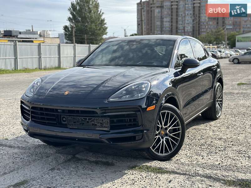 Внедорожник / Кроссовер Porsche Cayenne Coupe 2021 в 