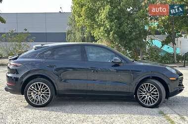 Внедорожник / Кроссовер Porsche Cayenne Coupe 2021 в 