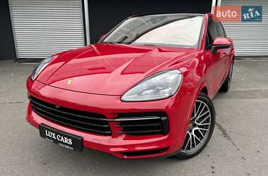Позашляховик / Кросовер Porsche Cayenne Coupe 2021 в 