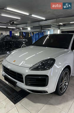 Позашляховик / Кросовер Porsche Cayenne Coupe 2021 в Києві