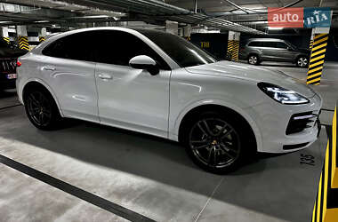 Внедорожник / Кроссовер Porsche Cayenne Coupe 2019 в 