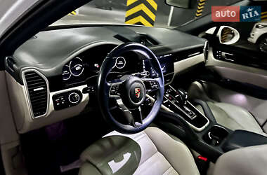 Внедорожник / Кроссовер Porsche Cayenne Coupe 2019 в 
