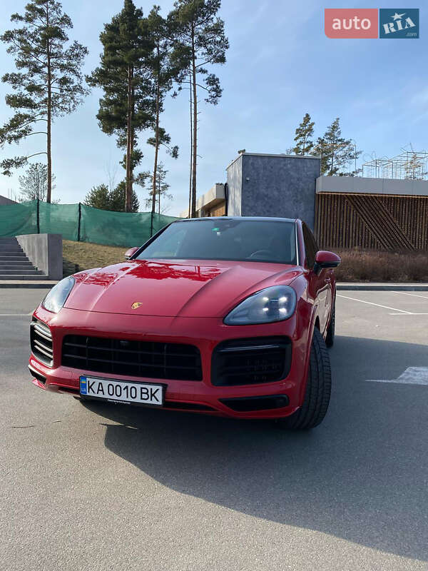 Позашляховик / Кросовер Porsche Cayenne Coupe 2021 в Києві