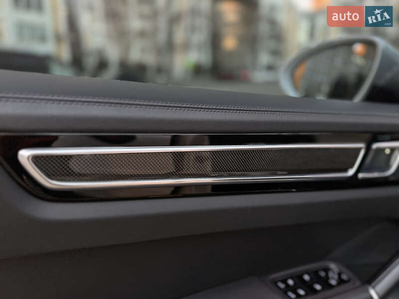 Позашляховик / Кросовер Porsche Cayenne Coupe 2019 в Харкові