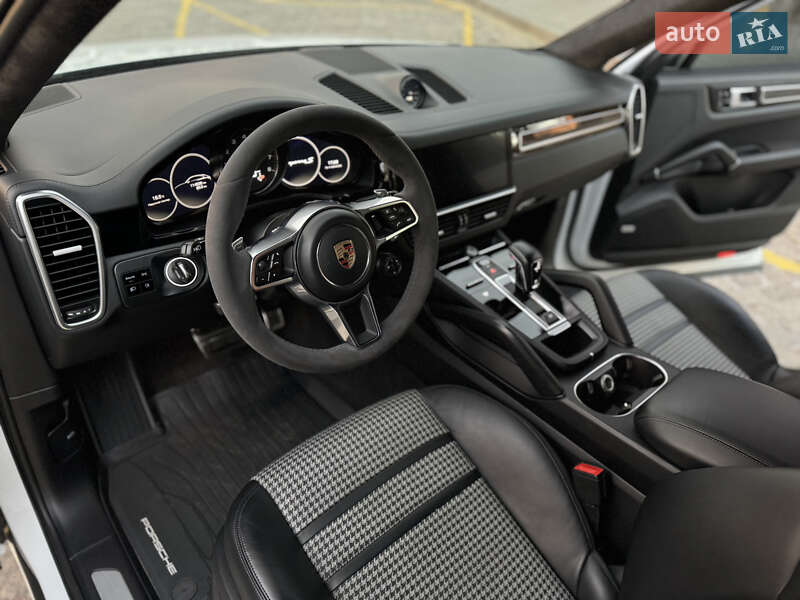 Позашляховик / Кросовер Porsche Cayenne Coupe 2019 в Харкові