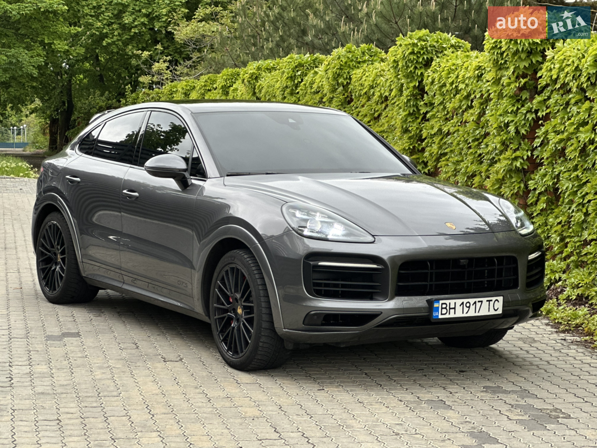 Porsche Cayenne Coupe 2021