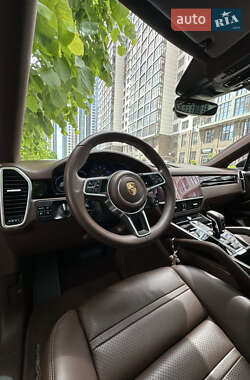 Внедорожник / Кроссовер Porsche Cayenne Coupe 2020 в 