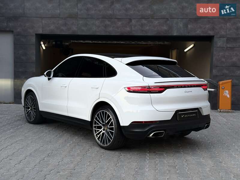 Porsche Cayenne Coupe 2019