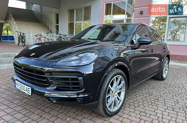 Внедорожник / Кроссовер Porsche Cayenne Coupe 2021 в 